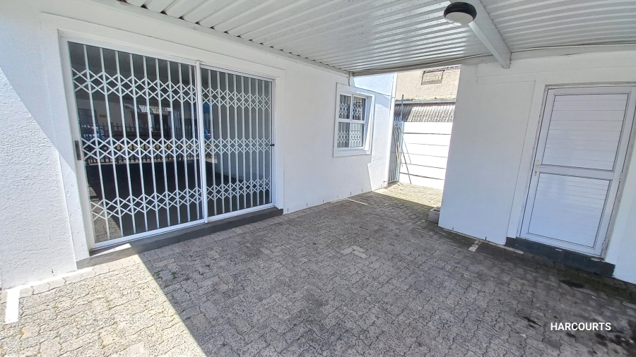 To Let 2 Bedroom Property for Rent in Rylands Western Cape